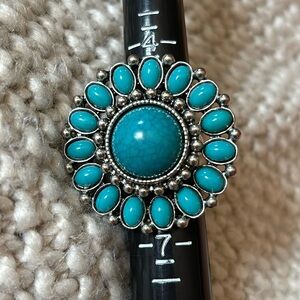 Women’s Ring Size 6 Costume Jewelry Turquoise Color